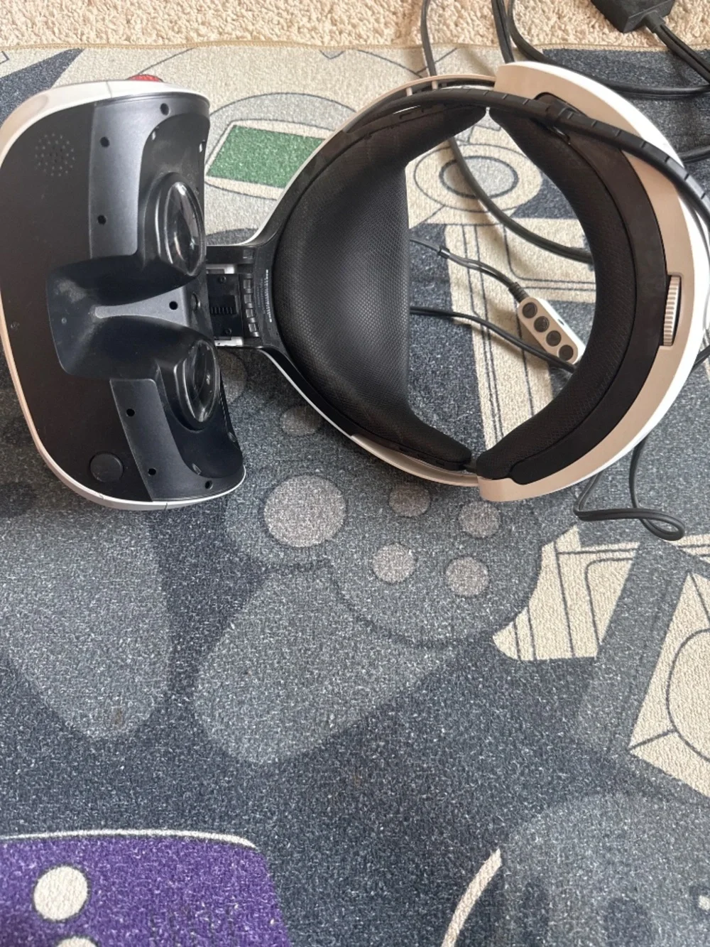 PlayStation VR headset